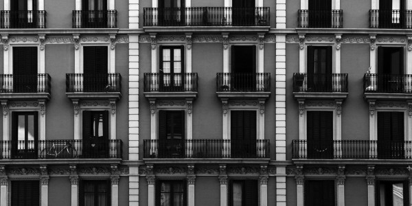 Delitos Contra la Propiedad / Urbanísticos Castellnovo · Usurpación